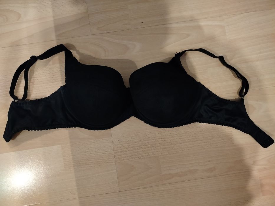 Ładny Duży Biustonosz markowy GAIA usztywniany E 80 stan idealny