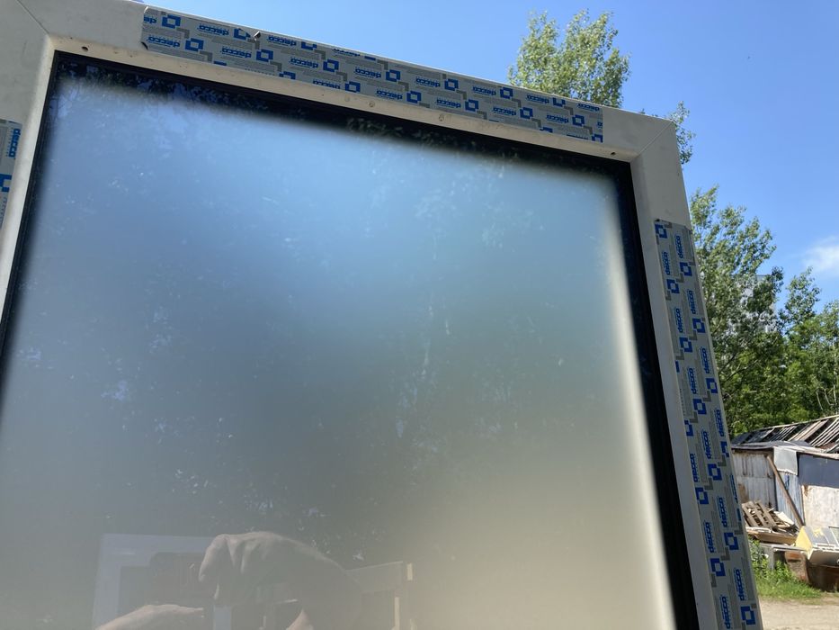 Okno pcv z szybąmatową