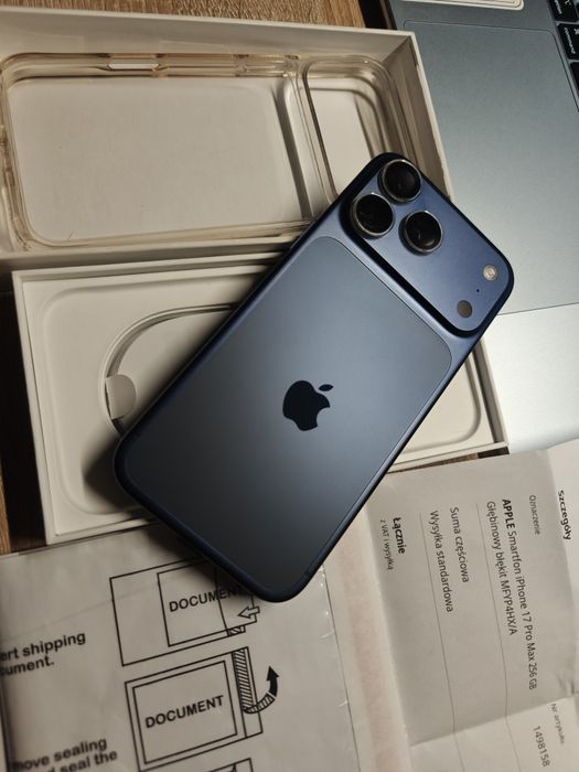 Iphone 17 Pro Max 256 GB Jak nowy 100% bateria Media Markt