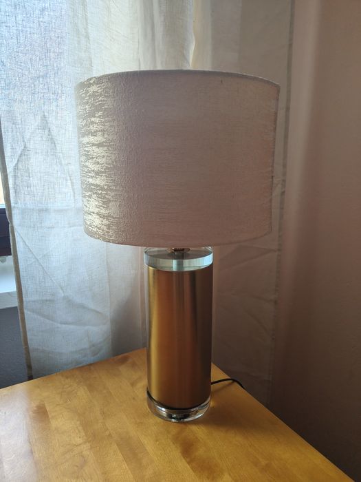 Złota lampa stołowa home &you