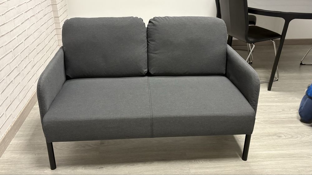 Sofá IKEA – excelente estado