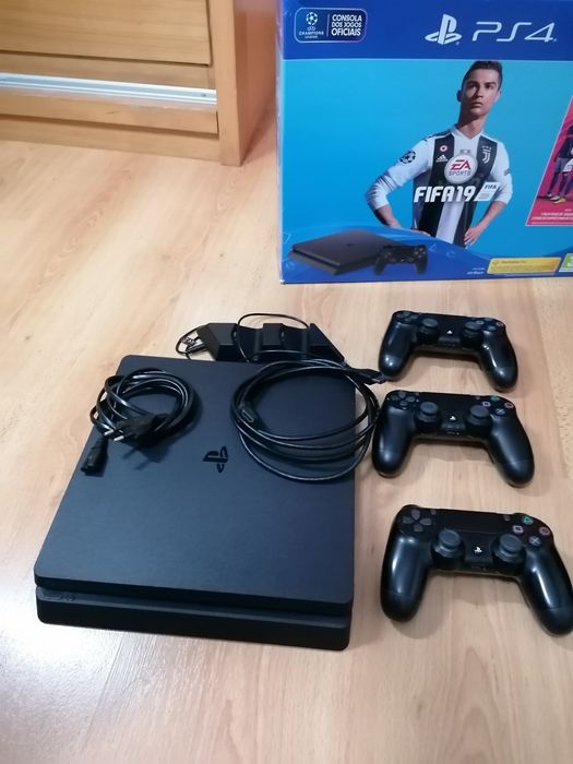 PS 4 excelente 1 TB Slim