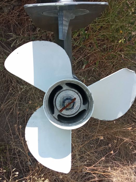 Катер Продаю все що до него