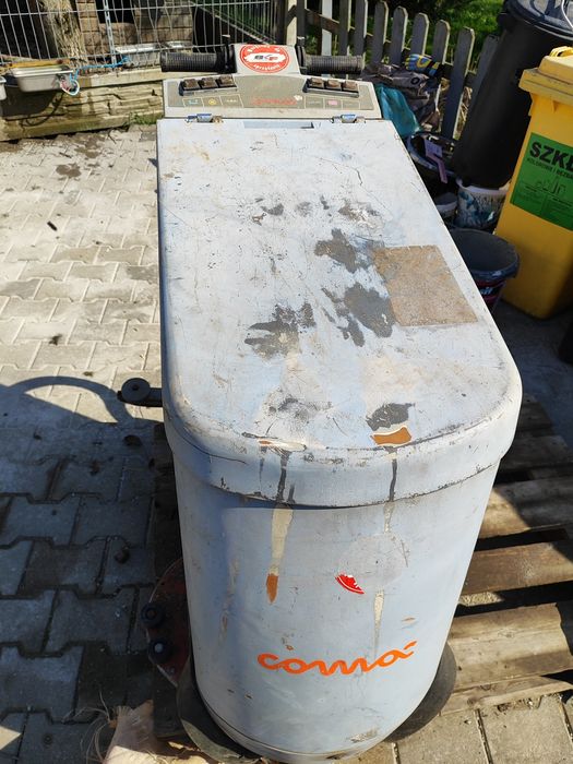 Odkurzacz przemysłowy na 2 szczotki z napędem