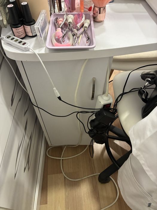 Mesa de Manicure com ventilaçao central