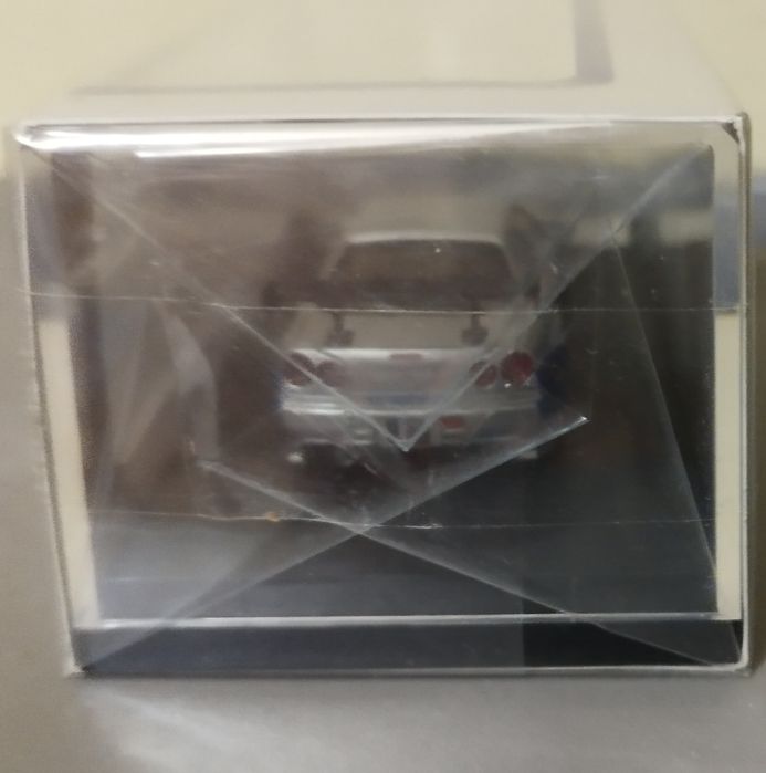 Nissan Skyline 1/64 (Fast and Furious Fast&Speed)