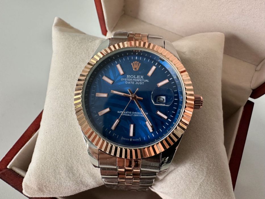 Relógio Rolex Datejust Oyster Perpetual 44mm Prateado Azul Novo