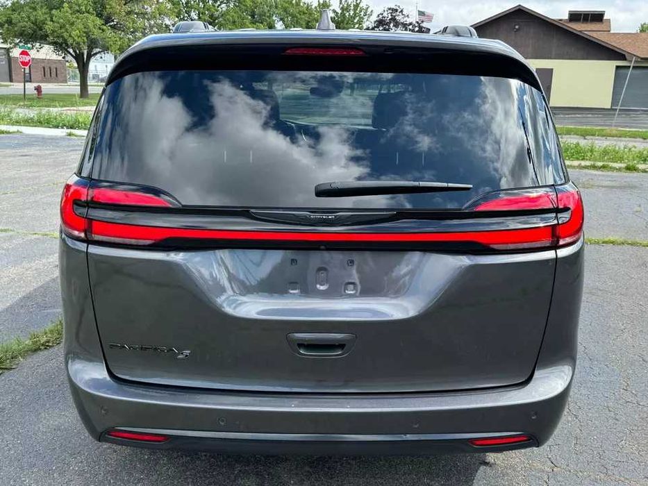 2021 Chrysler Pacifica TOURING