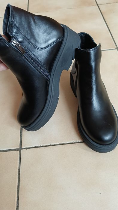 Sprzedam botki damskie do kostki