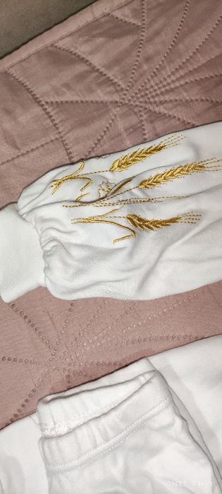 Продам костюм для дівчинки(близнюки) 62см на хрещення