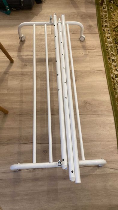 Suporte para cabides Rigga