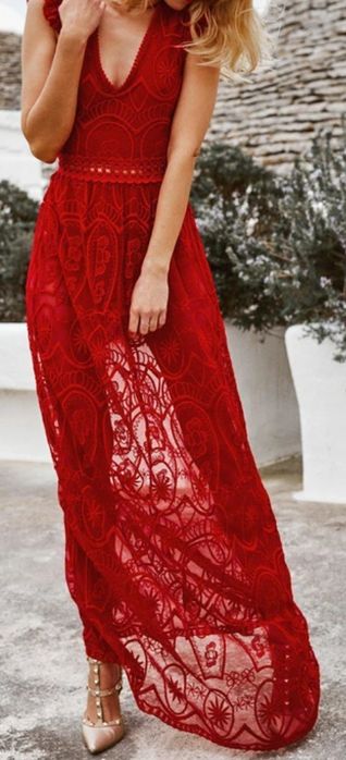 Мереживна максі-сукня