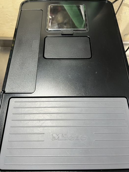 Кавомашина Miele CM63