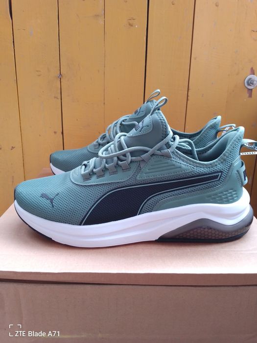 мужские кроссовки PUMA.