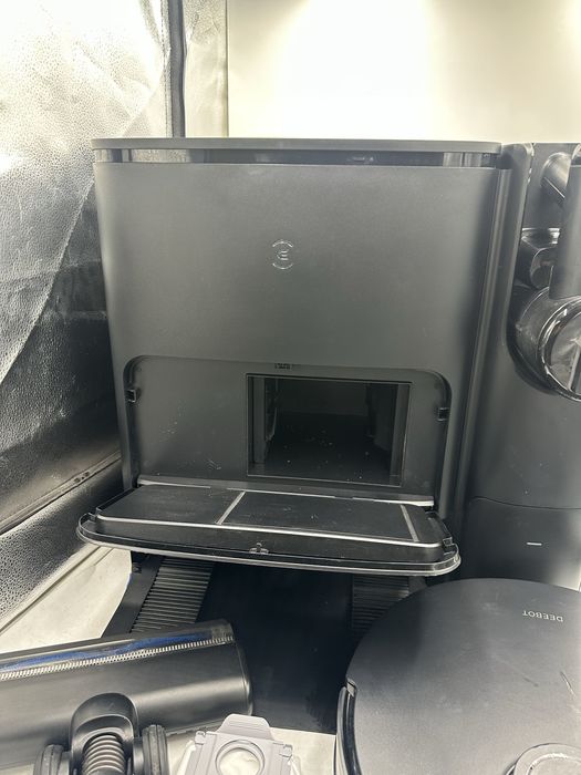 Robot sprzątający Ecovacs DEEBOT T30S COMBO COMPLETE BLACK czarny
