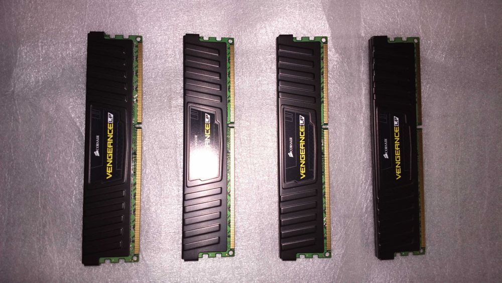 Pamięć RAM Corsair Vengeance LP 16 GB (4x4) DDR3 1600 MHz C9 1,5 V