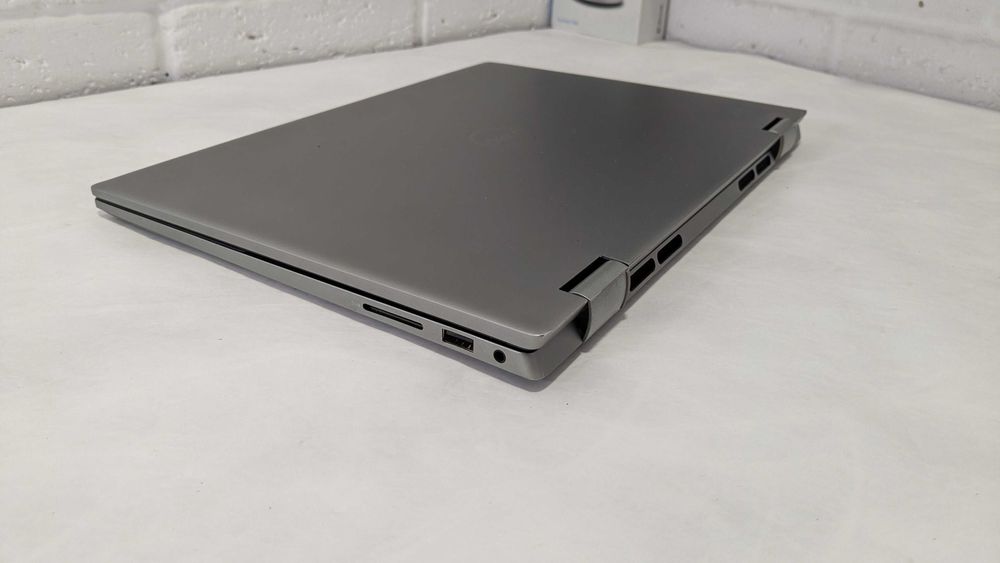 Dell Inspiron 14 7425 2in1 - 14" - Ryzen 5-5625U/16gb/512gb #377