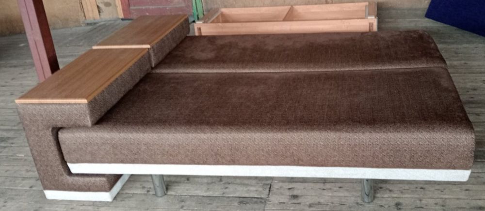 Розкладний диван