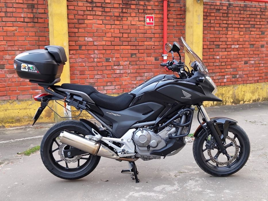 Honda NC700X (livro de revisões) muitos extras
