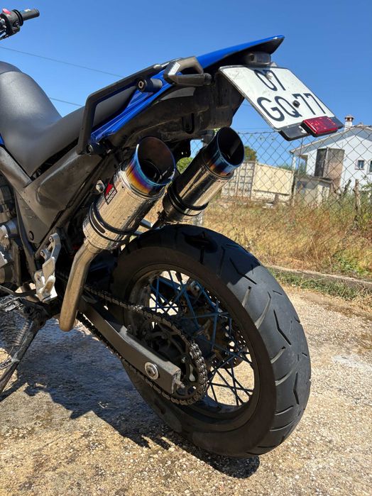 Yamaha XT 660R – Bom estado – Com escape desportivo e original