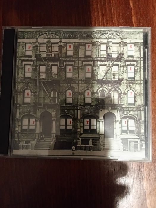 CD диски б/в у хорошому стані