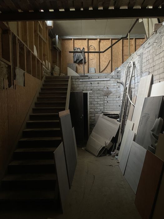 Цех по изготовлению столярных изделий и мебели