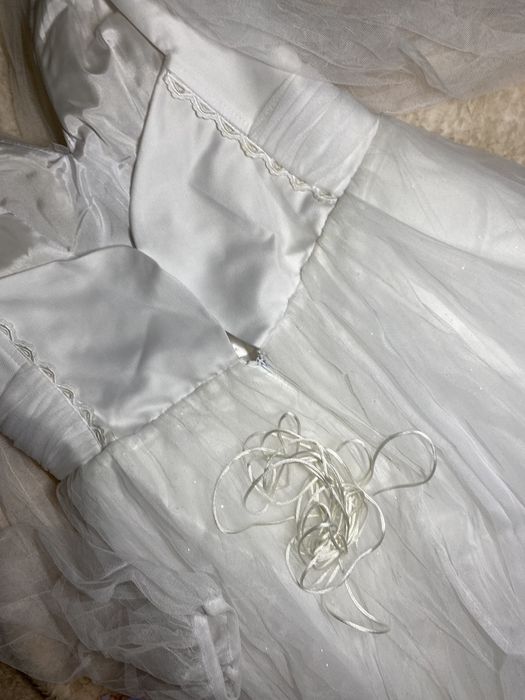 Плаття весільне