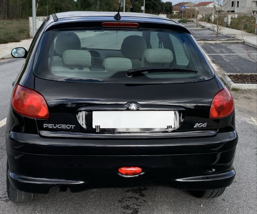 Peugeot 206 //143mil kms //AC digital // teto panorâmico -Impecável