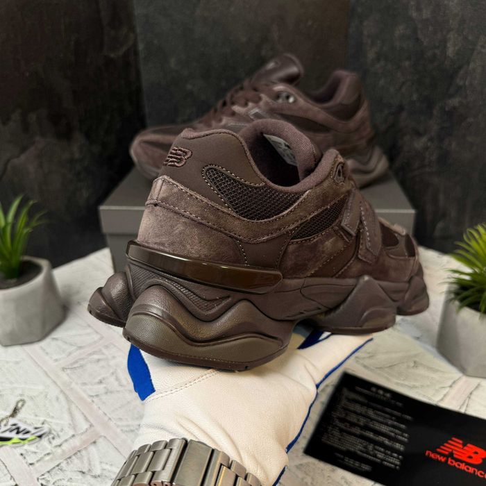 Кросівки New Balance 9060 Chocolate 42 (26.5 см) / 45 (29 см)