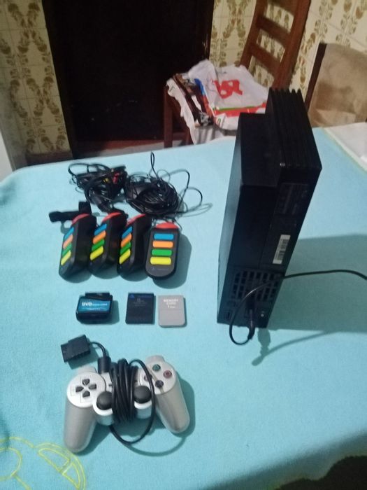 Vendo Playstation 2