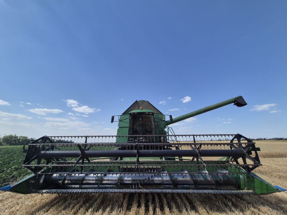 Комбайн john deere
