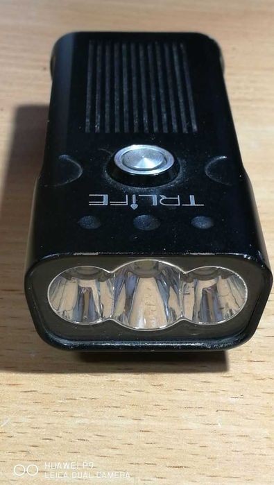 Фара з аккумулятором