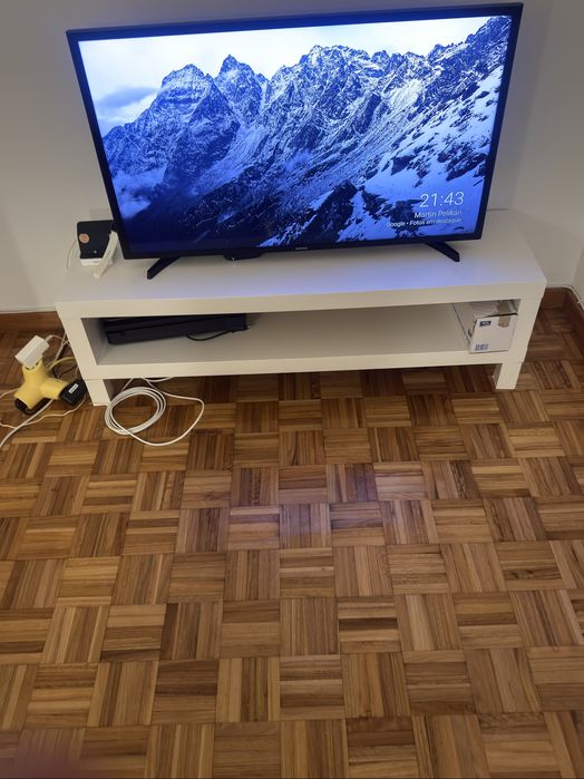 Móvel de TV branco – 25€ or Hack