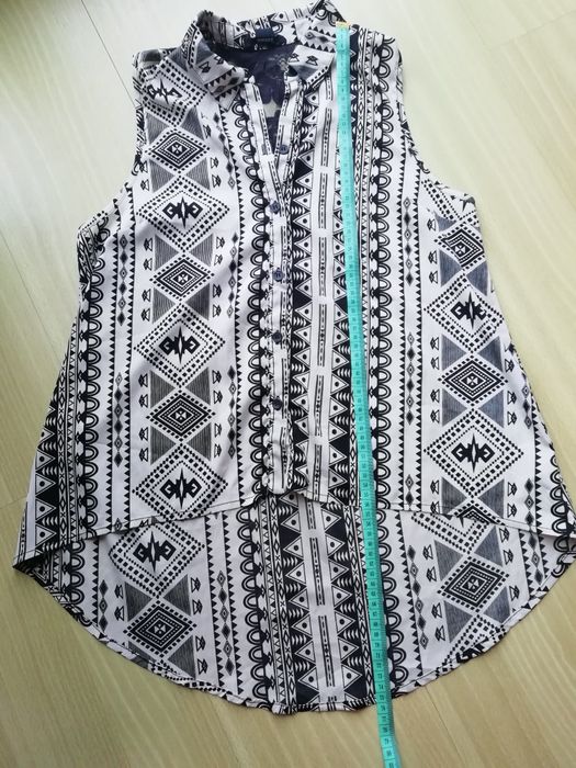 Forever 21. Bluzeczka, koszula bez rękawów.