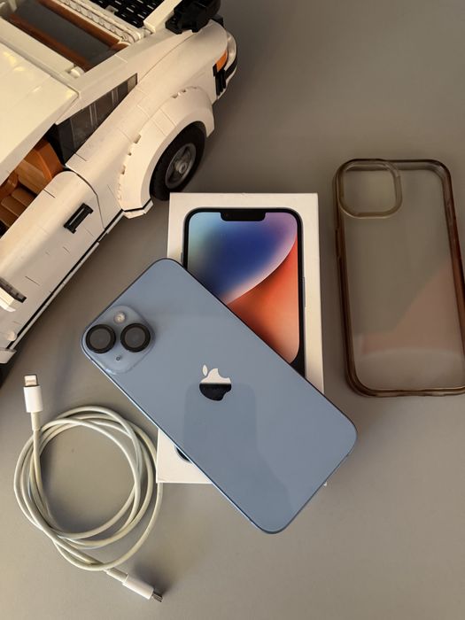 iPhone 14  stan idealny + case + kabel