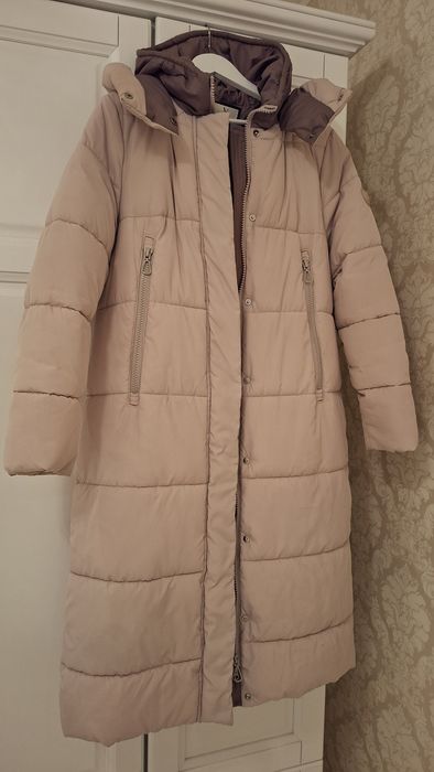 Фірмове зимове пальто