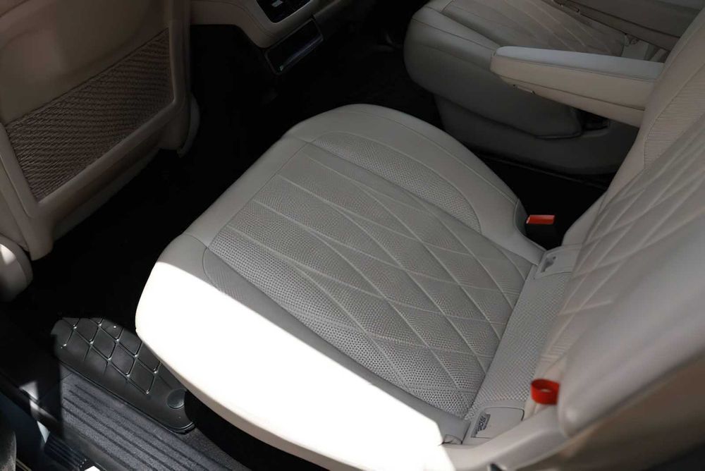 Mercedes-Benz GLS 450      2021
