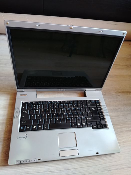 Laptop Fujitsu Siemens na części