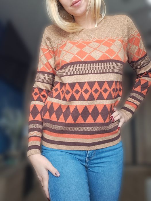 Sweter błyszczący