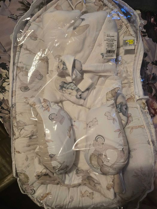 Łózeczko transportowe Sunbaby + kokon