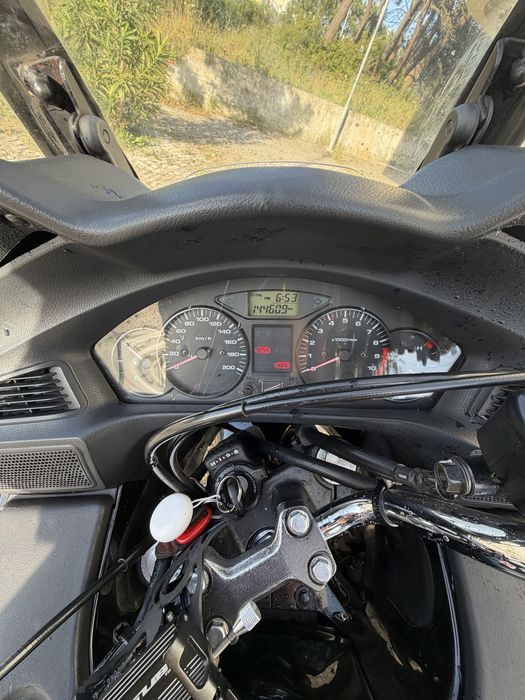 Honda Deauville NT 700