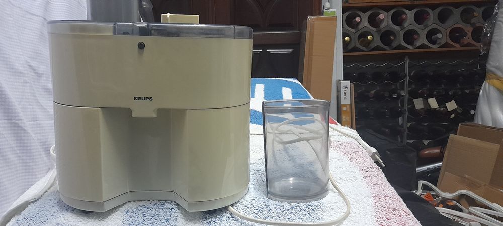 Máquina de sumos Krups438085119210967041