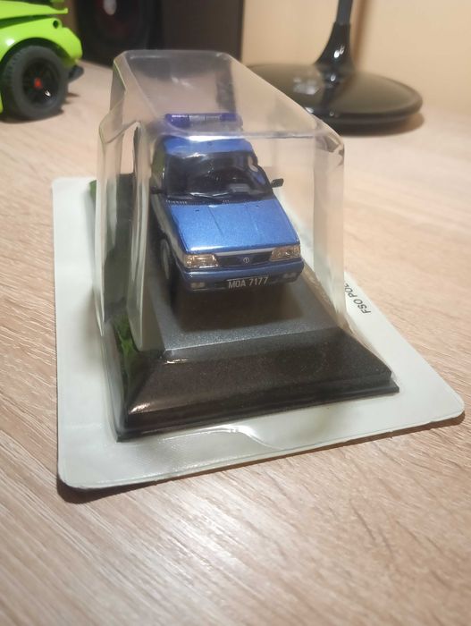 Polonez caro milicja