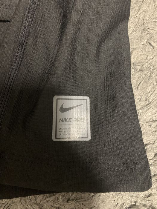 Балаклава найк на холодну зиму