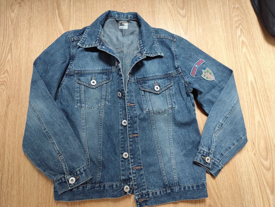 Kurtka jeansowa 152
