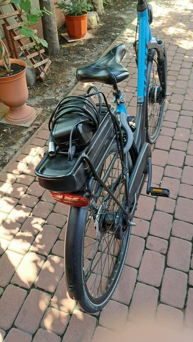 Rower elektryczny Giant  ease-e  2018 rok