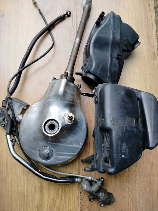 Suzuki Intruder vs 1400 części