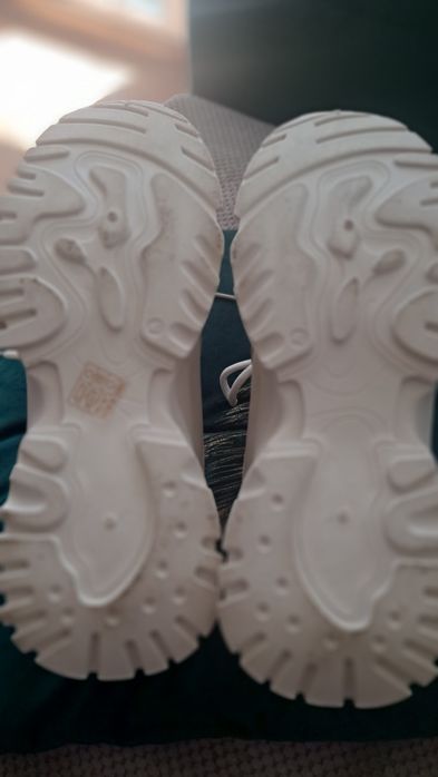 Adidaski lekkie r.40