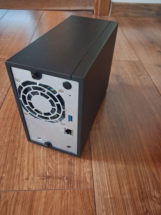 Serwer Asustor AS1002T