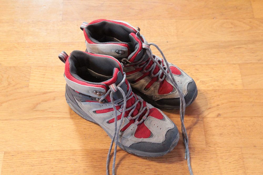 Damskie buty trekkingowe